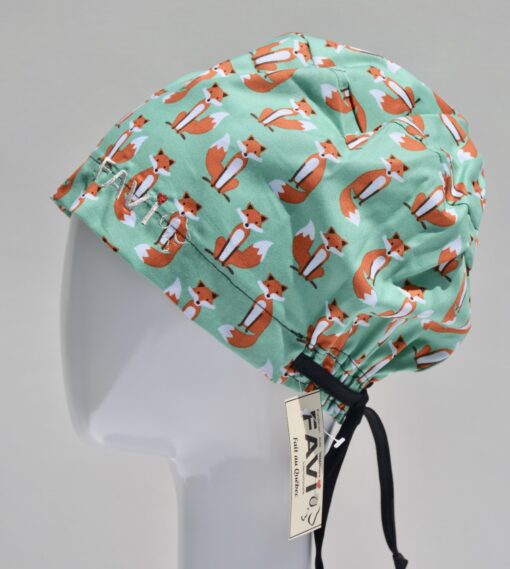 semi-bouffant surgical cap-small foxes in green