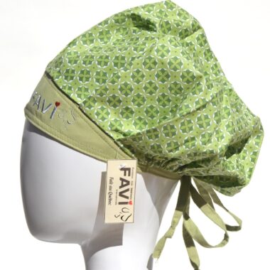 surgical bouffant cap-circles in green