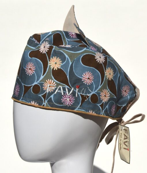 Surgical cap with ears-daisy