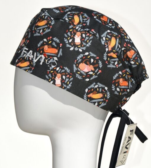 surgical cap classic-Dachshunds hanging around in black