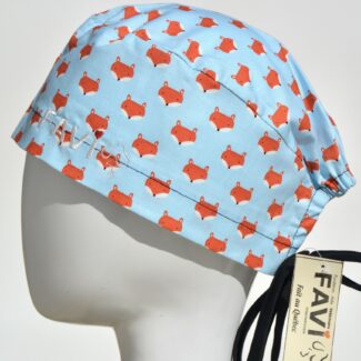 surgical cap classic-foxes in pale blue