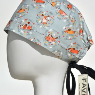 surgical cap classic-Dachshunds hanging around in grey